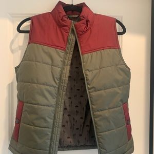 United by Blue Bison filled puffer vest - XS